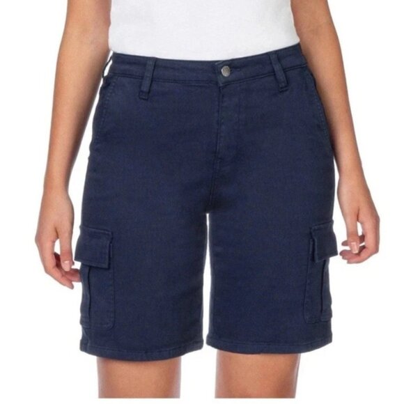 NEW Well Worn Women's Size 6/28 High Rise Cargo Shorts Navy Tencel 9" Inseam - Picture 1 of 8